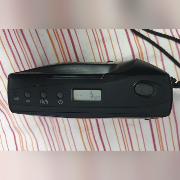 Yashica Micro Elite AF 32MM Point & Shoot Film Camera (working) - Picture 5 of 5